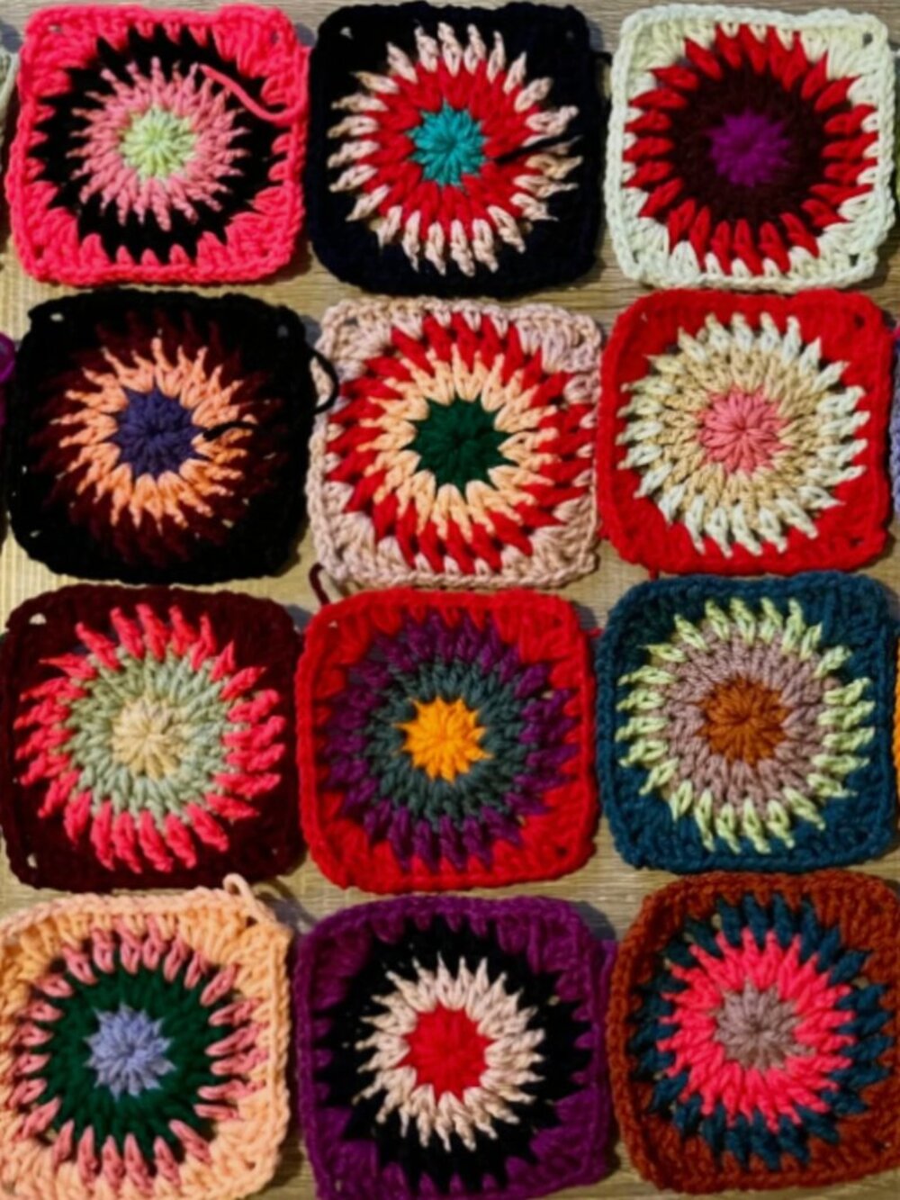 20 Handmade Starburst Squares - Multi Colors DIY Fashion & Home